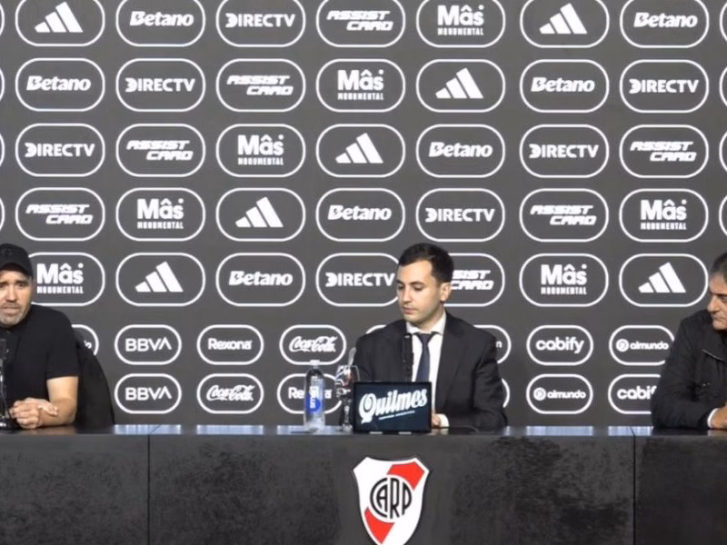 El “Chacho” Coudet se despidió de River y Stéfano Di Carlo confirmó el interinato de Leo Ponzio