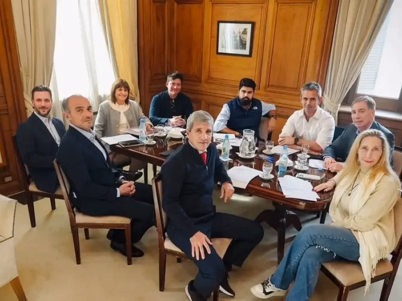 Reforma electoral: Milei quiere eliminar las PASO, pero todavía no tiene los votos y deberá negociar con sus aliados