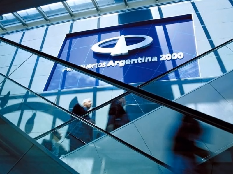 El Gobierno extendió hasta 2049 la concesión de Aeropuertos Argentina 2000: los detalles