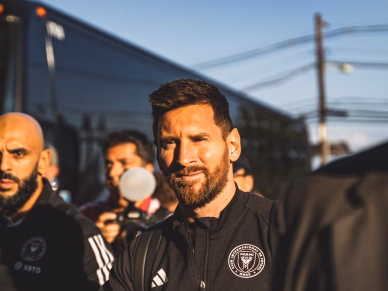 La superestrella de Hollywood que sorprendió elogiando a Messi: “Es increíble”