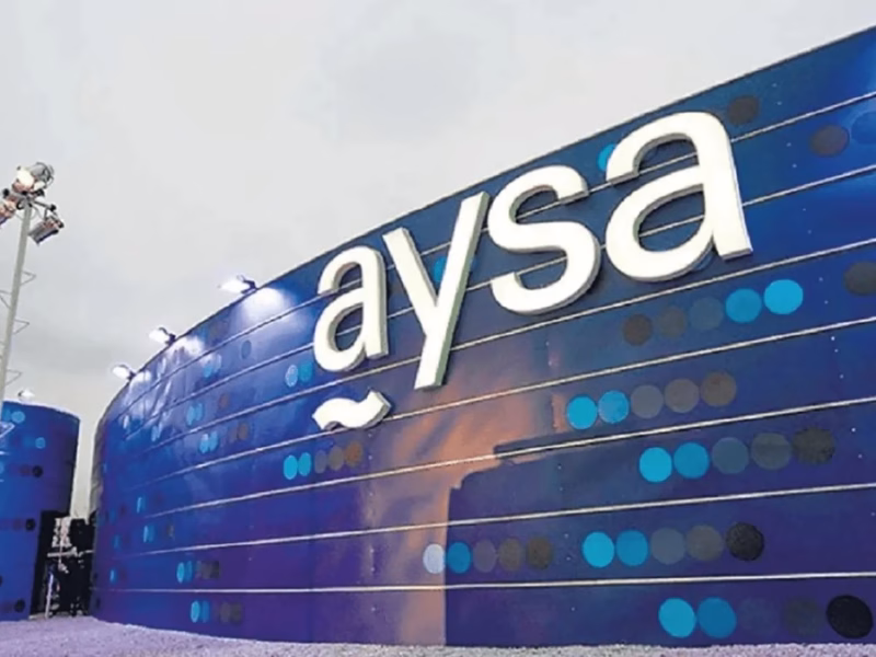 AySA propone aumentos de hasta el 149% en las tarifas de agua antes de su privatización