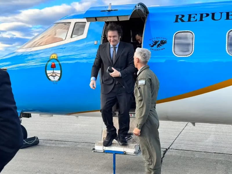 Milei viajará a EE.UU. en una semana caliente para el Congreso por el Presupuesto 2027 y el DNU 70/23