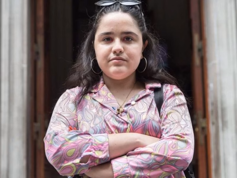 Denunciaron a una financiera de la familia de Ofelia Fernández por una escandalosa maniobra de US$500 millones