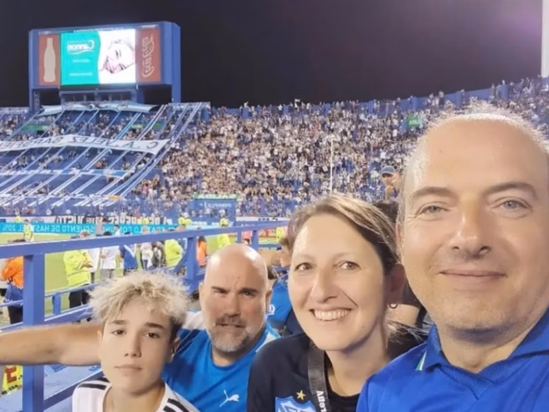 La dedicatoria especial de Vélez Sarsfield a Fernando Confessore: “Tristeza en la familia velezana”